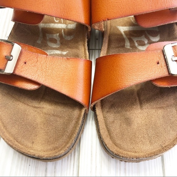 🌸🌼EUC Girls Mad Love Footbed Sandals - Picture 6 of 8